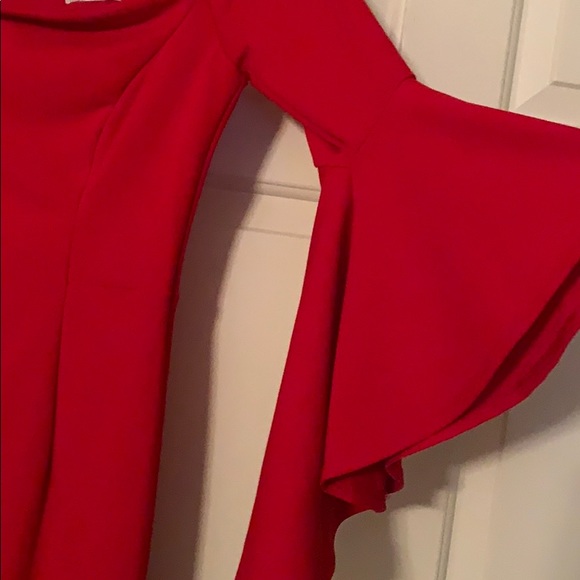 Formal dress - Picture 3 of 3